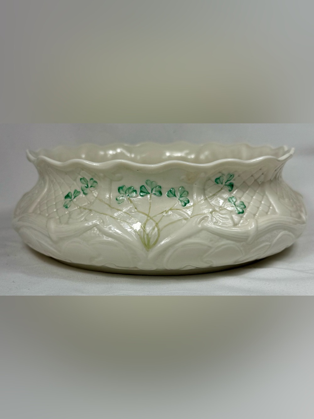 BELLEEK Dalriada Fruit Bowl